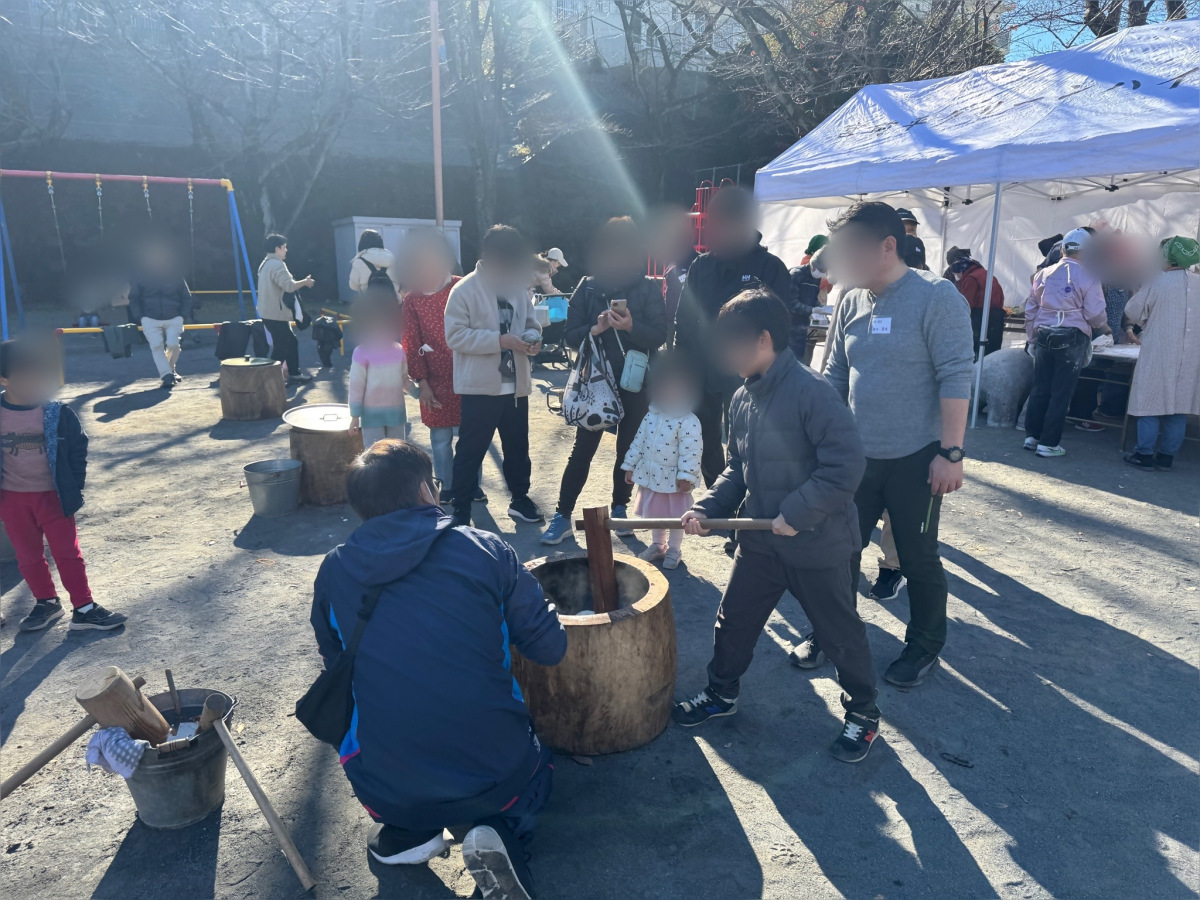 宮前平グリーンハイツ自治会「餅つき大会」を開催しました