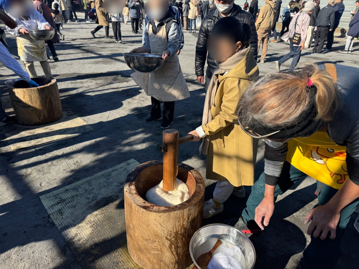 大塚町内会「大塚餅つき大会」を開催しました