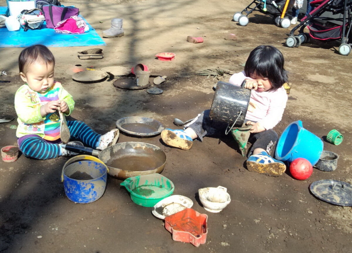 ひこうきぐも　〜宮崎第1公園冒険遊び場〜