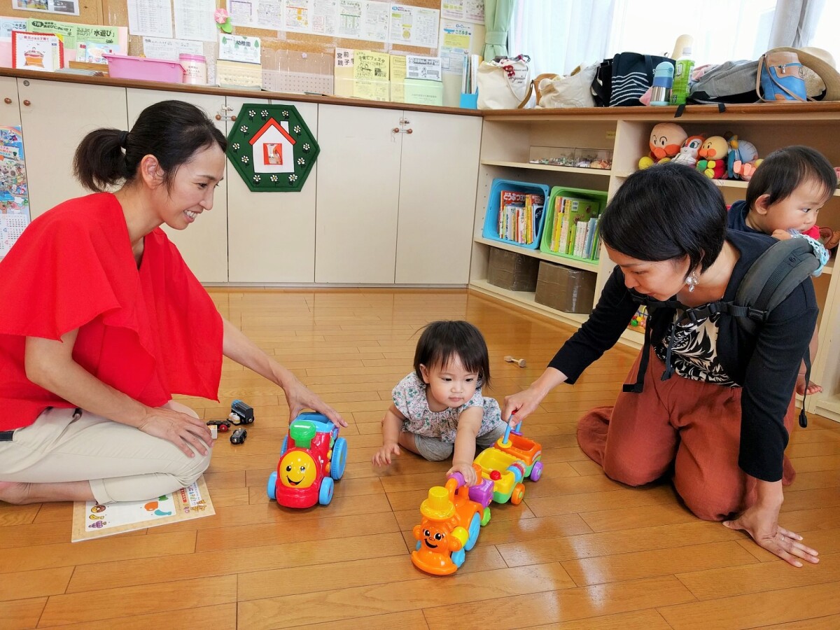 地域子育て支援センター　花の台