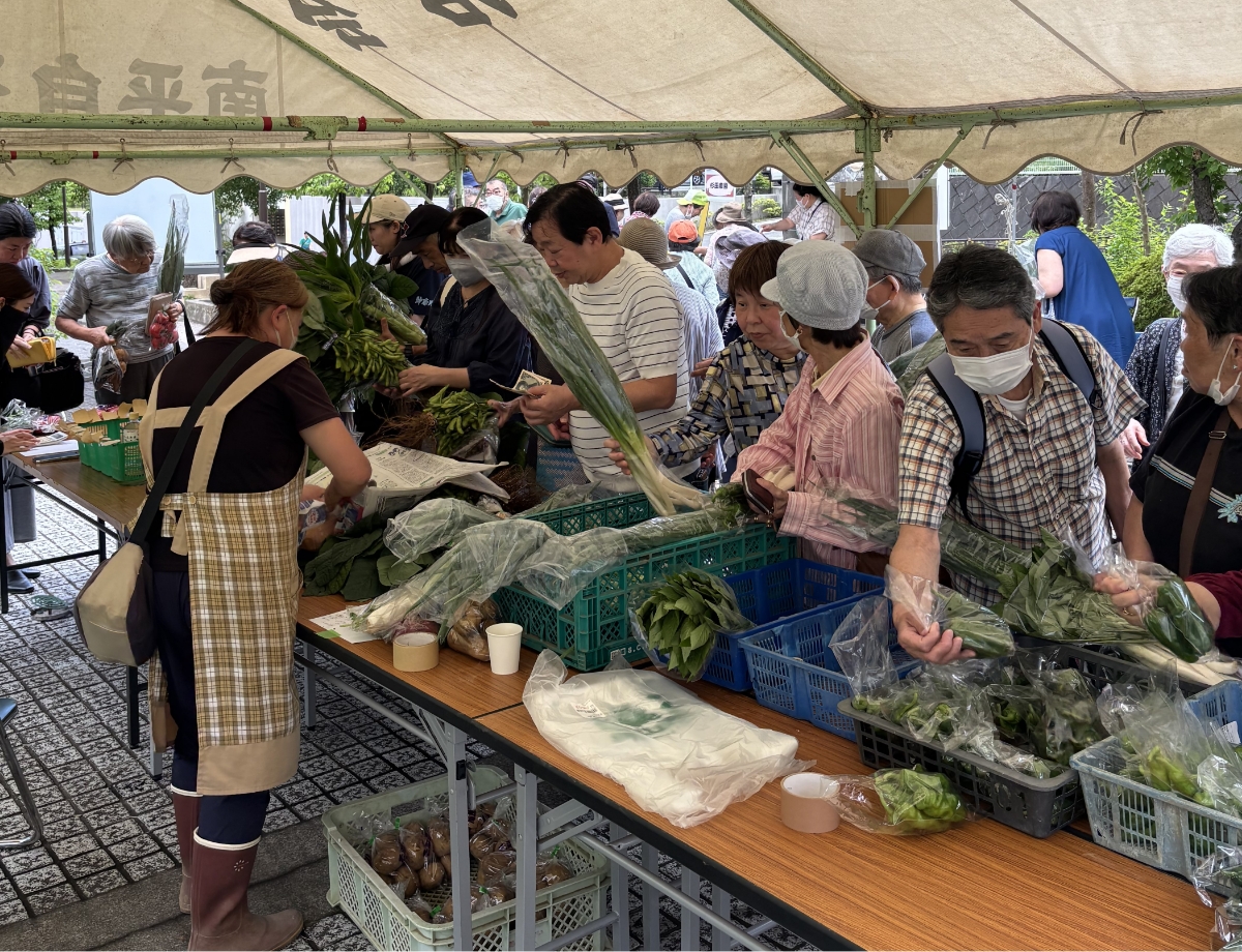 青空Ｎマルシェ(野菜即売会)